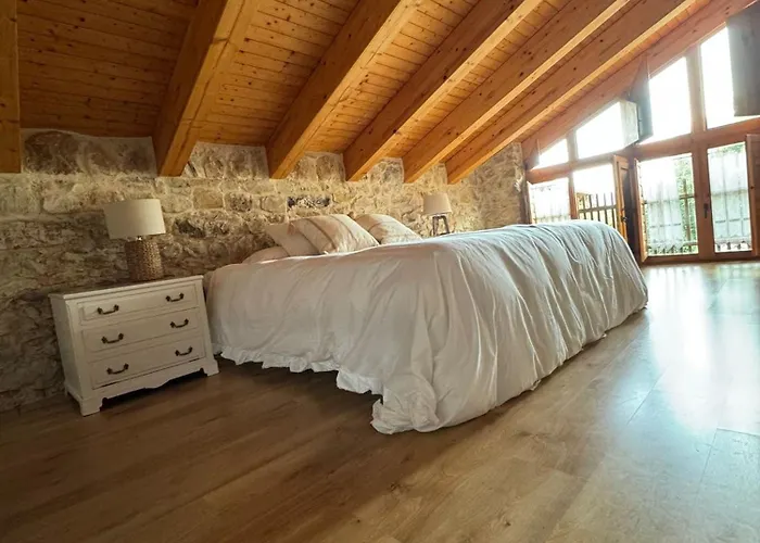 La Casuca De La Iglesia