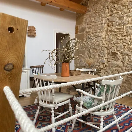 La Casuca De La Iglesia Casa de Férias Ubiarco